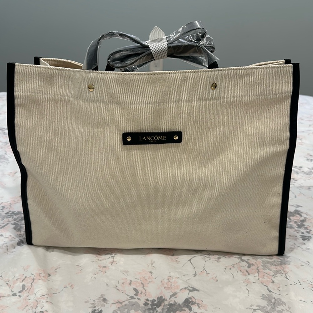 Lancôme Bag